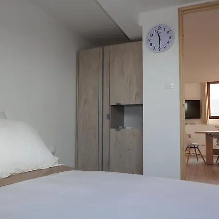 Apartment Chez Lili Calais